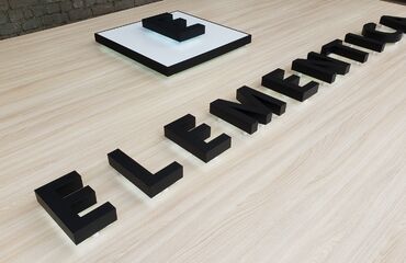 Интерьерная вывеска Elementica